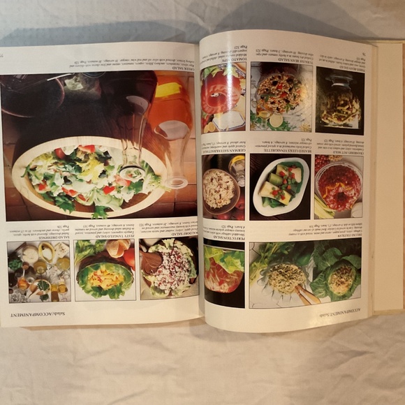 Vintage cookbook - Picture 6 of 9